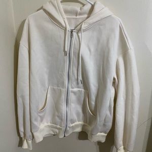 White/creamy zip up sweater